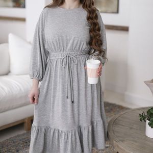 Dainty Jewells Wishful Weekend Dress NWT size M grey knit 3/4 sleeve